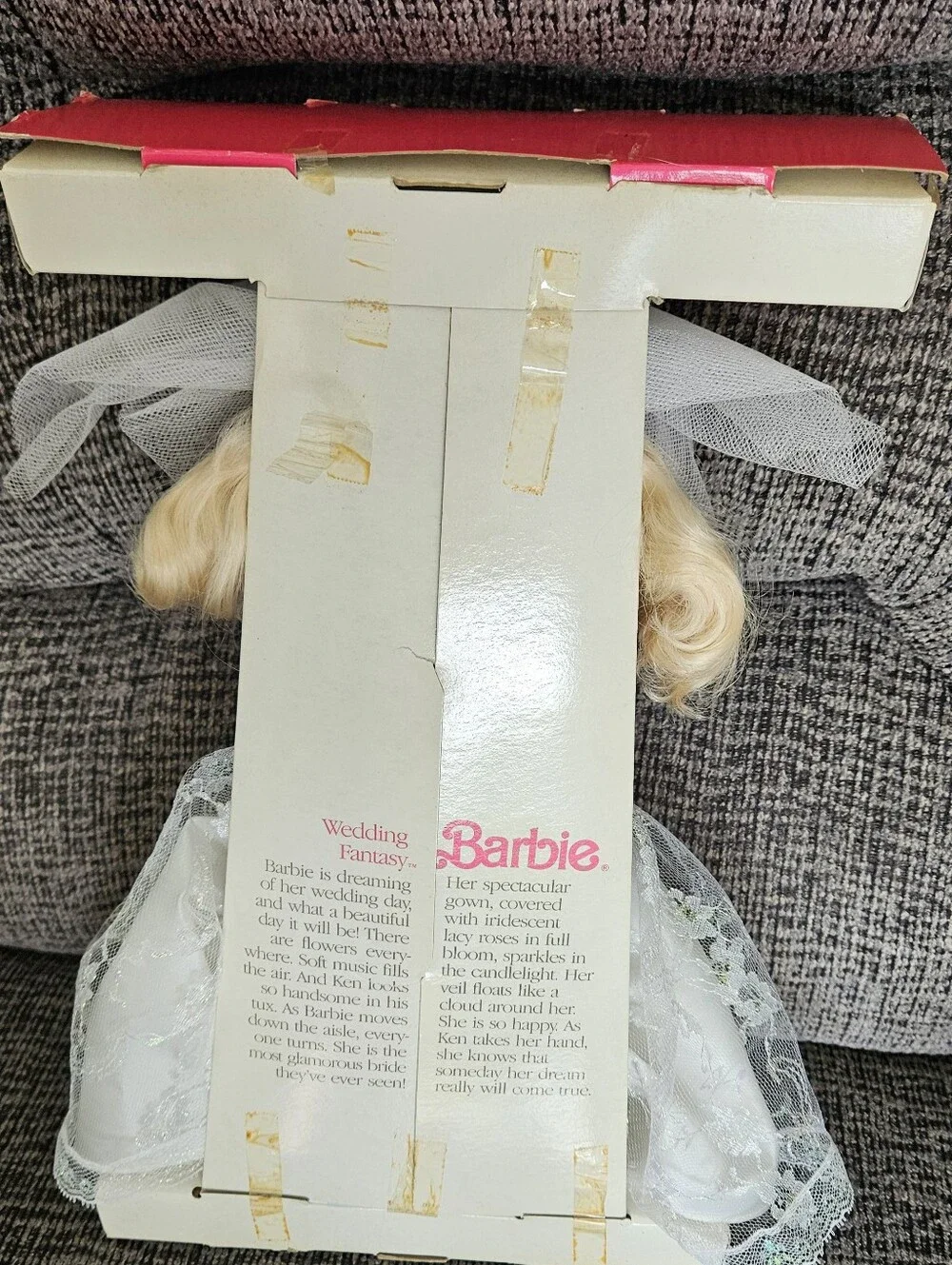 Vtg (1989) Wedding Fantasy Barbie Doll. Model # 2125.